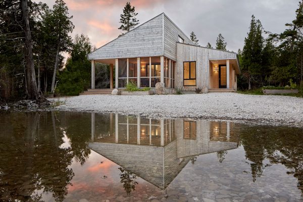 Manitoulin Island Off-Grid House